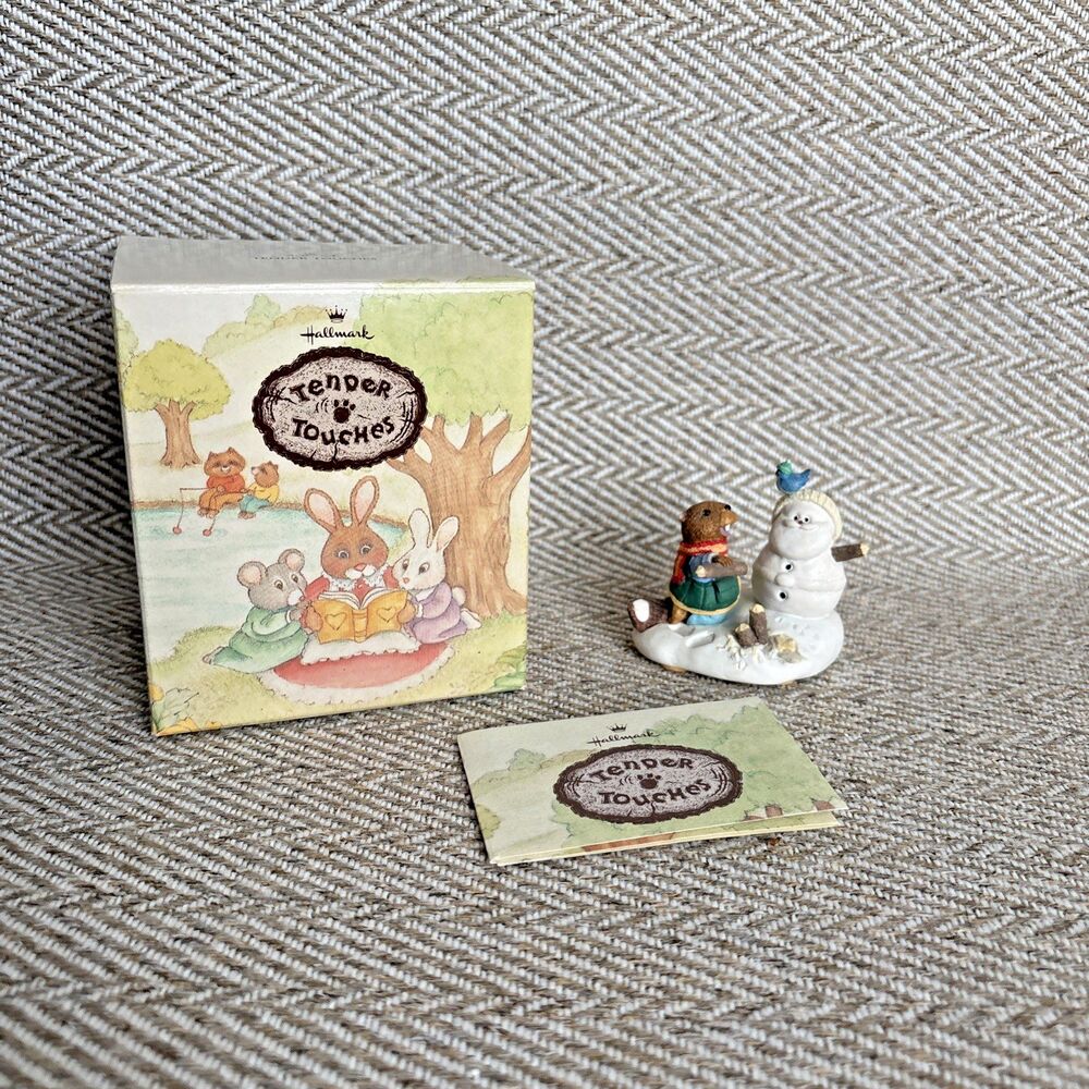 Vintage Hallmark Tender Touches Sculpting Santa Figurine 1993  Beaver Snowman‎
